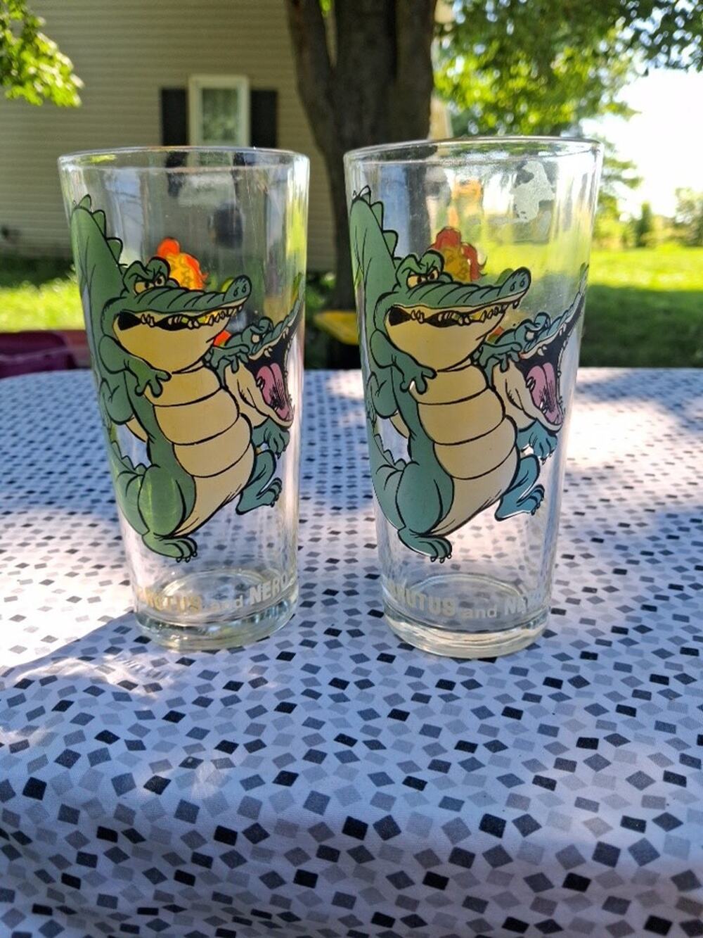 Lot Of 2 - 1977 Pepsi Walt Disney the Rescuers Brutus and Nero Glass